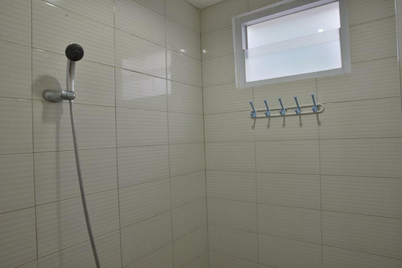 Zen Rooms Karet Pedurenan Jakarta Zimmer foto