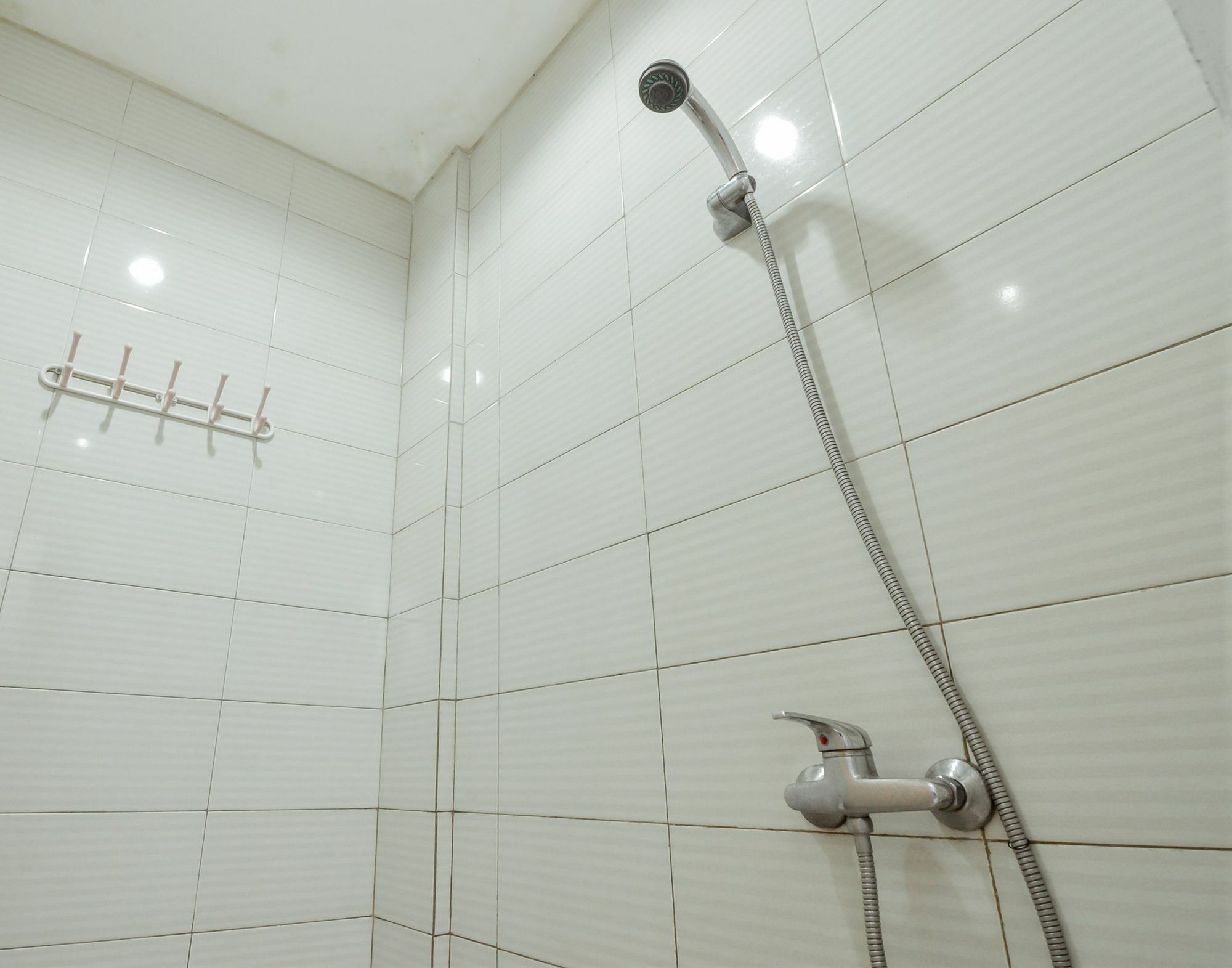 Zen Rooms Karet Pedurenan Jakarta Exterior foto